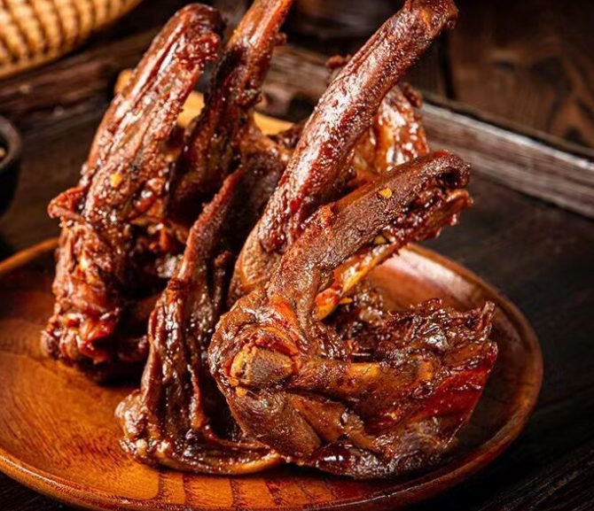 甜辣鸭锁骨 约300g盒装(冷藏)