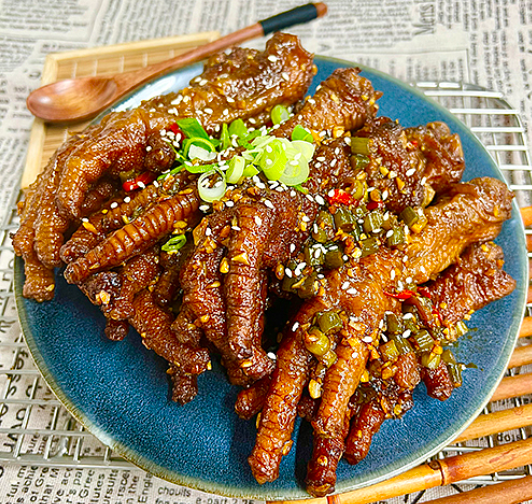 里巷无骨鸡爪 香辣蒜香 260g(冷藏) 108g